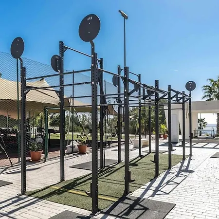 Luxury 3br - Sea Views, Terrace, Garage *